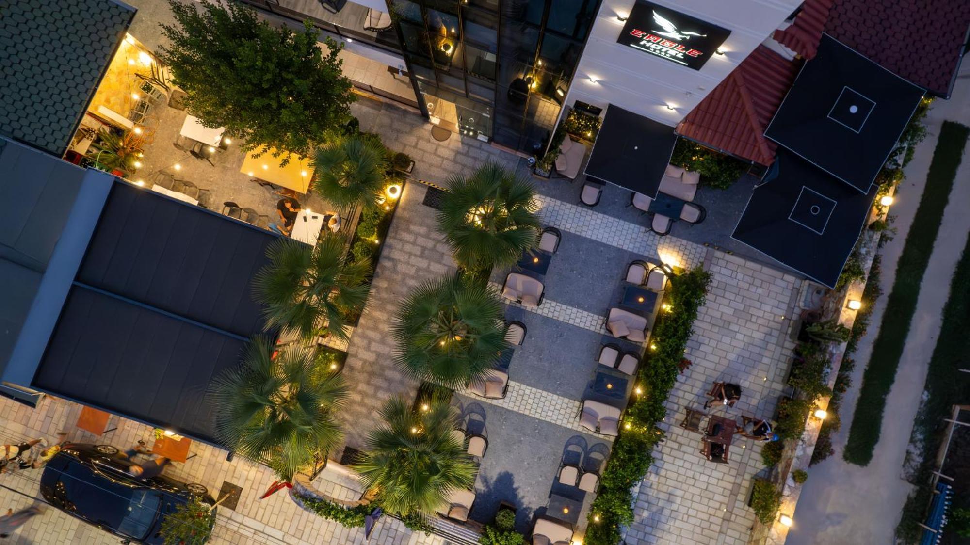 Hotel Eagle 卡萨米尔 外观 照片