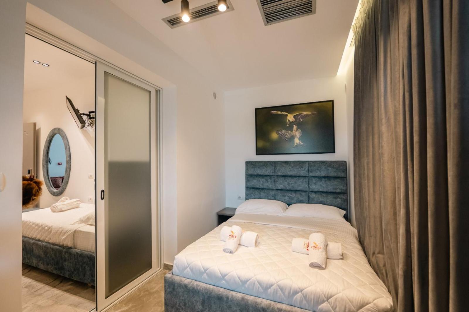 Hotel Eagle 卡萨米尔 外观 照片